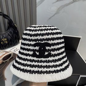 Новая вязаная шляпа-котел от CHANEL, и