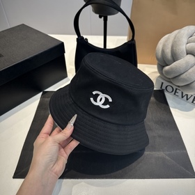 CHANEL Новинки ранней весны 2026 года 