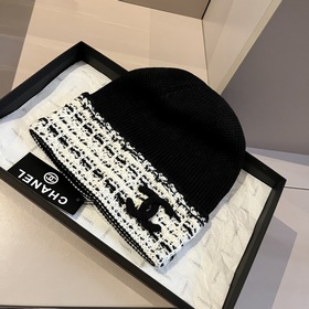 Новая вязаная шапка Chanel с упаковкой