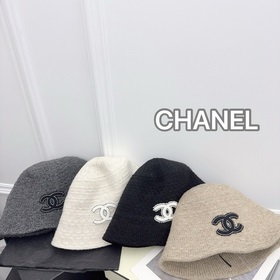 CHANEL  Новая шерстяная вязаная шапк