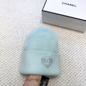 CHANEL] Минималистичная вязаная шапка 
