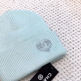 CHANEL] Минималистичная вязаная шапка 