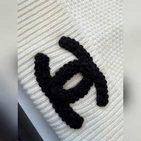 Кашемировая шапка Chanel 24B белого цв