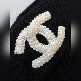 Кашемировая шапка Chanel 24B черного ц