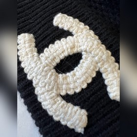 Кашемировая шапка Chanel 24B черного ц