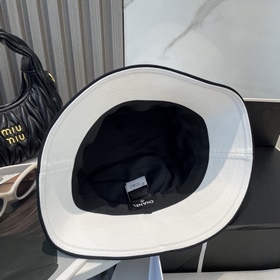 Chanel Новинка Аутентичная вышитая рыб