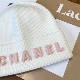 [CHANEL] Новая вязаная шапка, популя