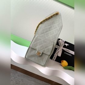 25-сантиметровая сумка из атласной кож