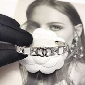 Chanel  Новинки  Chanel Новинки  Бе