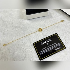 Chanel  Браслет с бриллиантами в форм