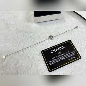 Chanel  Браслет с бриллиантами в форм
