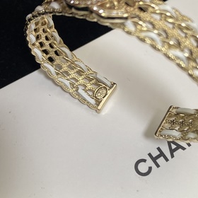 Chanel  Chanel Ажурный кожаный брасле