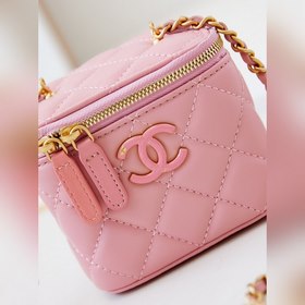 24A Новая компактная косметичка. Поист