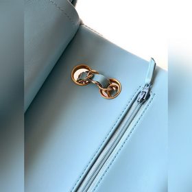 Синий цвет озера 2.55 с двойным клапа