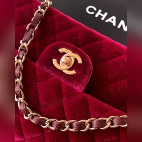 Бургундия 2.55 Chanel с двойным клапан