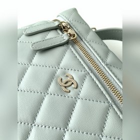 25b Изысканная компактная сумка с цепо