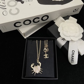Chanel  Морская коллекция Ожерелье «К