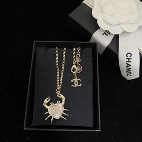 Chanel  Морская коллекция Ожерелье «К