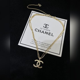 Двухслойное колье CHANEL с рельефным у