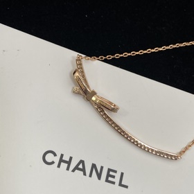 Chanel  Chanel Fine Jewellery Ожерель