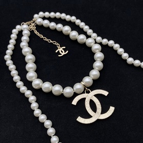 Наушники Chanel Pearl Necklace  Двух