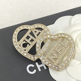 Броши Chanel： бестселлеры и новинки Ex