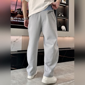 Dior 2026 Осень/Зима Новейшие брюки в 