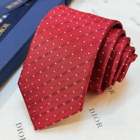 Официальная новинка Dior： мужской галс