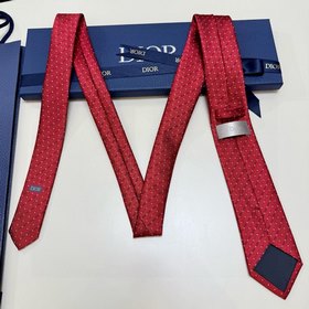 Официальная новинка Dior： мужской галс
