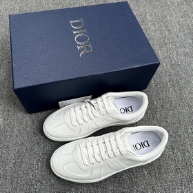 Dior представляет новые кроссовки B01