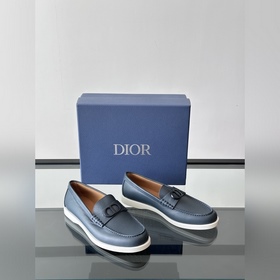 Мужские кожаные туфли DIOR, тщательно 