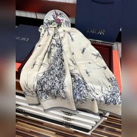 Новые поступления： Dior  [Двухцветны