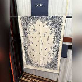 Новые поступления： Dior  [Двухцветны
