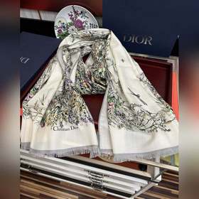 Новые поступления： Dior  [Двухцветны