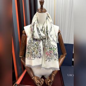 Новые поступления： Dior  [Двухцветны