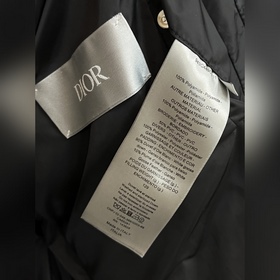 Рекомендуемая пуховая куртка  Dior 20
