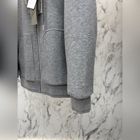 Коллекция Dior (шерсть) Осень 2026： но
