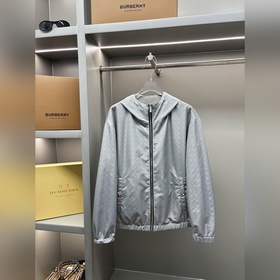 Двусторонняя куртка DIOR с вышитыми бу