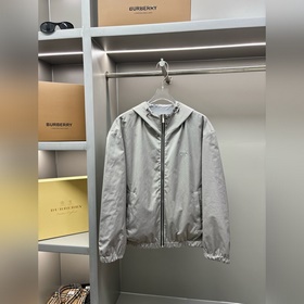 Двусторонняя куртка DIOR с вышитыми бу