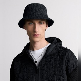 Куртка Dior с капюшоном из жаккардовог