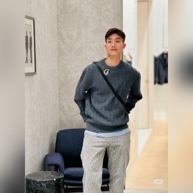 Dior Этот вязаный джемпер выглядит пот