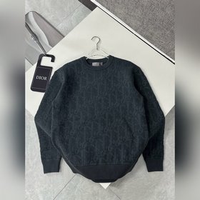 Dior Этот вязаный джемпер выглядит пот
