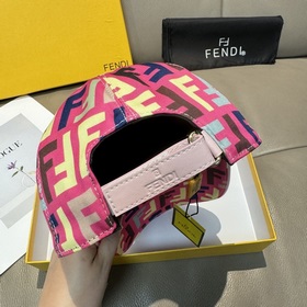Новая аутентичная бейсболка Fendi в ко