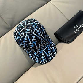 Новая аутентичная бейсболка Fendi в ко