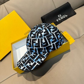 Новая аутентичная бейсболка Fendi в ко