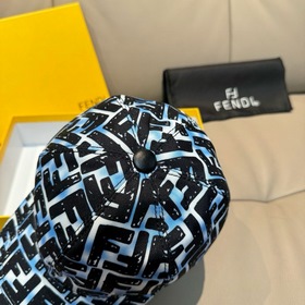 Новая аутентичная бейсболка Fendi в ко