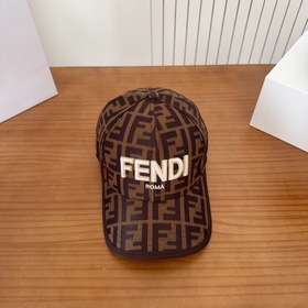 Кепка FENDI Vintage Print Baseball Cap