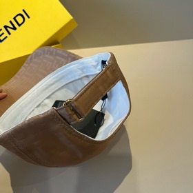 Кепка FENDI Vintage Print Baseball Cap