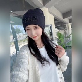 Официальный сайт FENDI Качественная вя