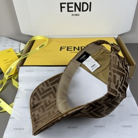 Официальный сайт FENDI Новинки Бейсбол